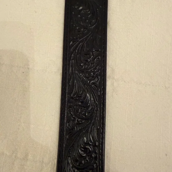 Justin Black Leather Embossed Leather Belt - Picture 2 of 5